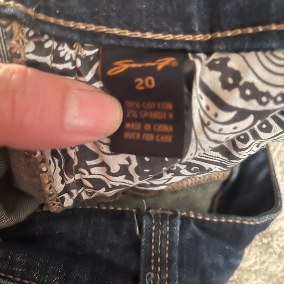 Women’s jeans size 20. Brand seven. Excellent condition. - Picture 5 of 15